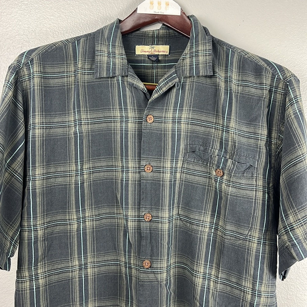 Tommy Bahama Plaid Silk short sleeve button-up shirt  - size L